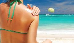 Zachos Pharmacy 100% Natural Suncare Body Oil Medium SPF 100ml - Sun Tanning Oil With Moderate Sunscreen Index